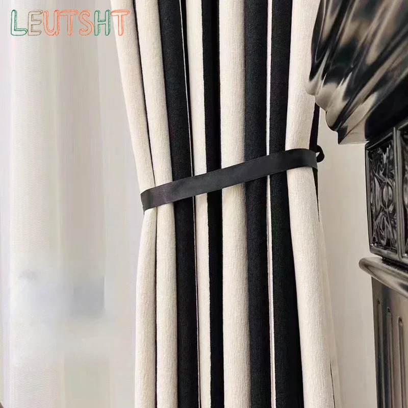 Cortinas Blackout Jacquard de  - Home Fragrance French avaliação e preço